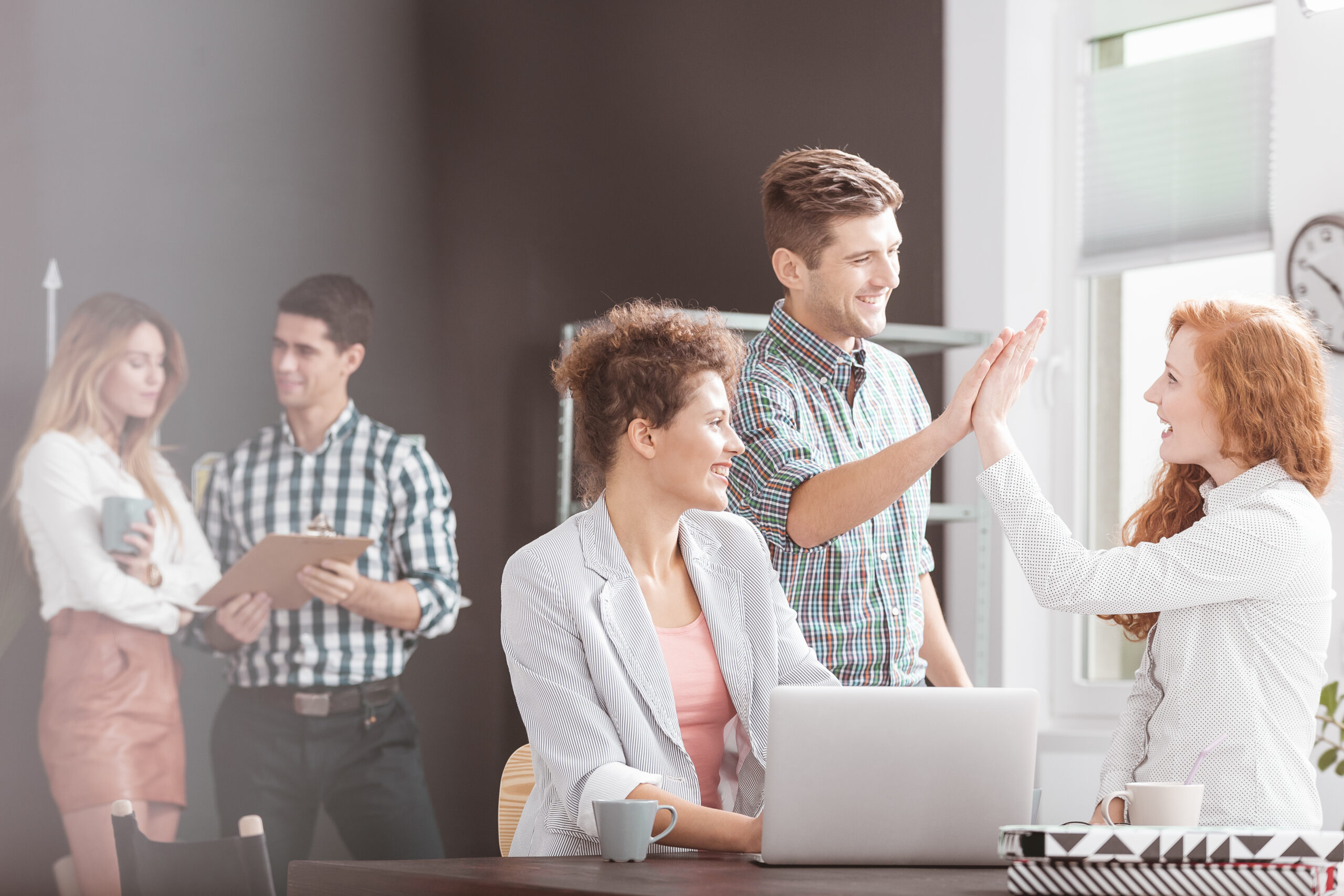 People,Working,In,Positive,Environment,,Woman,Using,Laptop